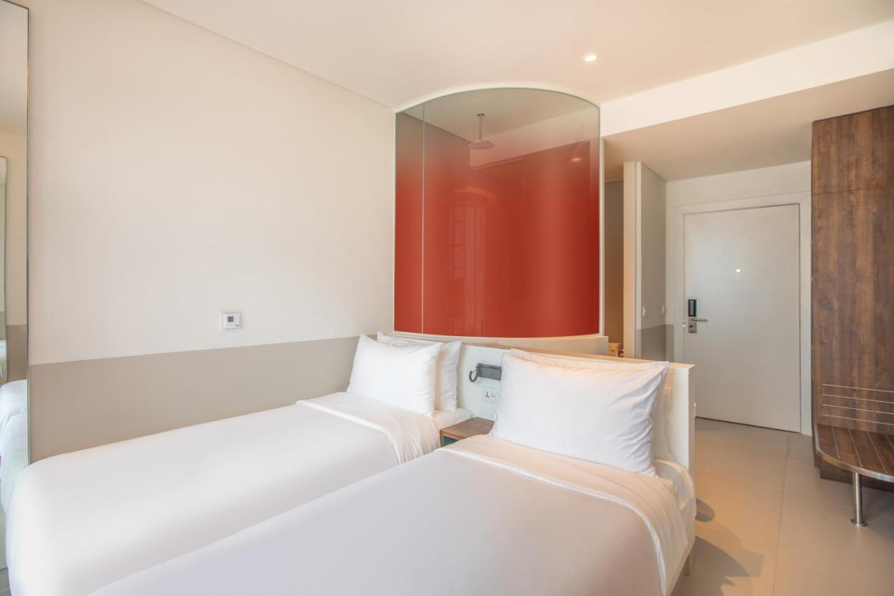 Wink Hotel Saigon Centre - 24Hrs Lifestyle Stay Хошимин Экстерьер фото