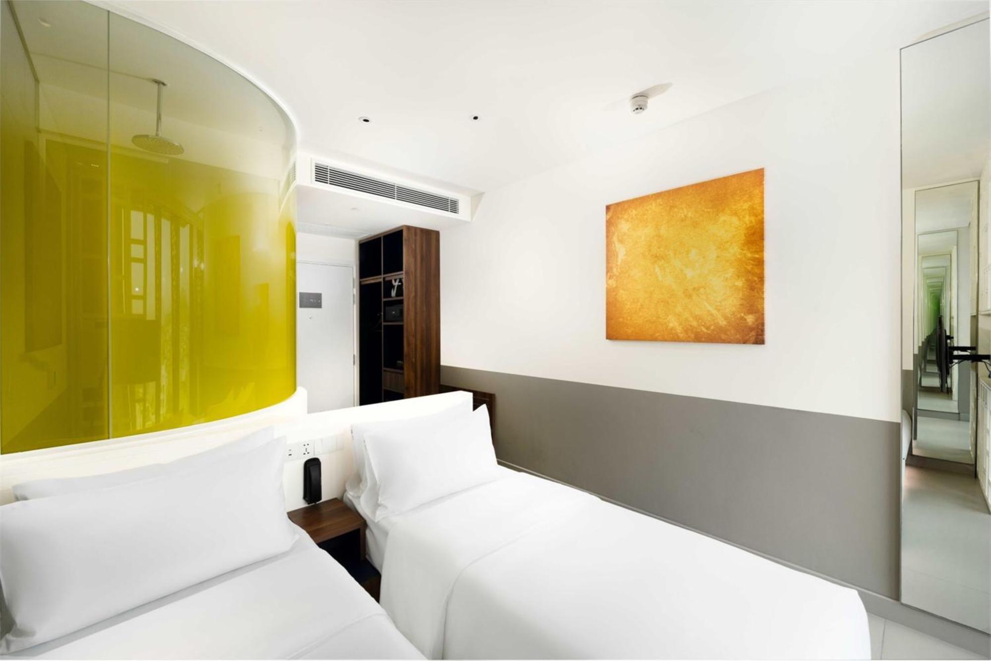 Wink Hotel Saigon Centre - 24Hrs Lifestyle Stay Хошимин Экстерьер фото